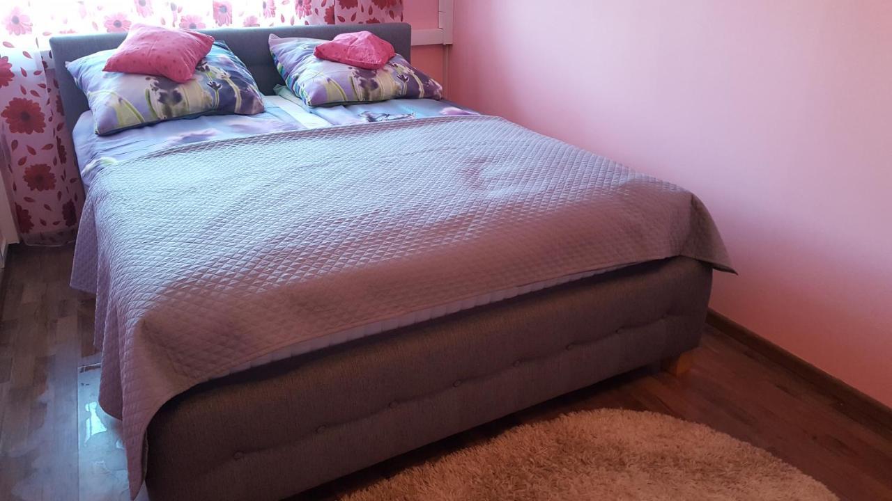Paris-Lux. Apartment Hajdúszoboszló Екстериор снимка