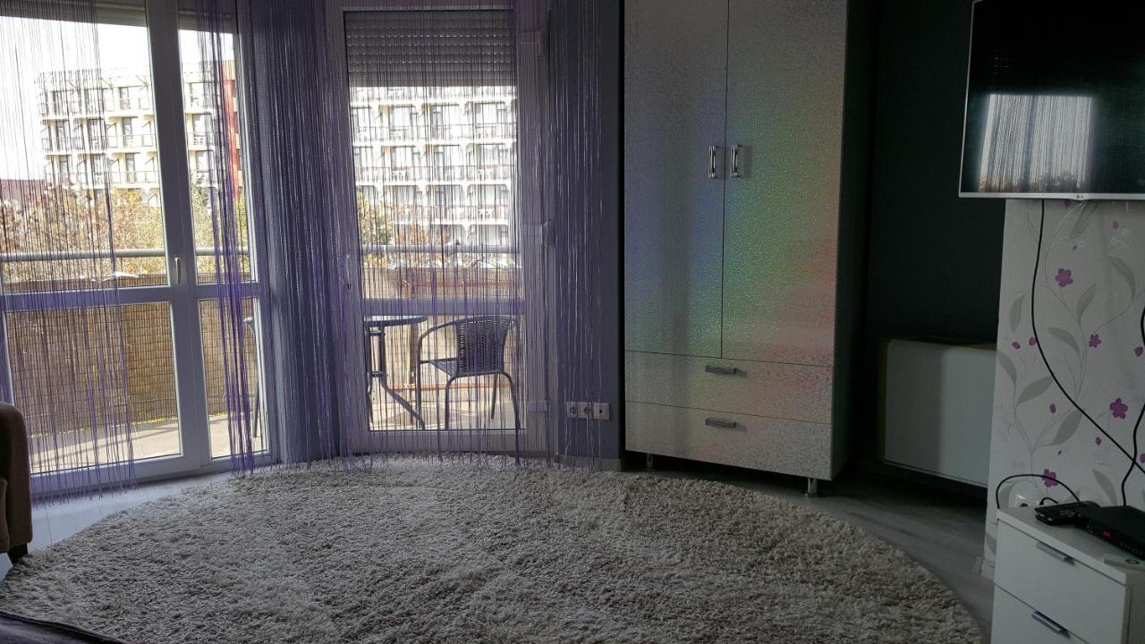 Paris-Lux. Apartment Hajdúszoboszló Екстериор снимка